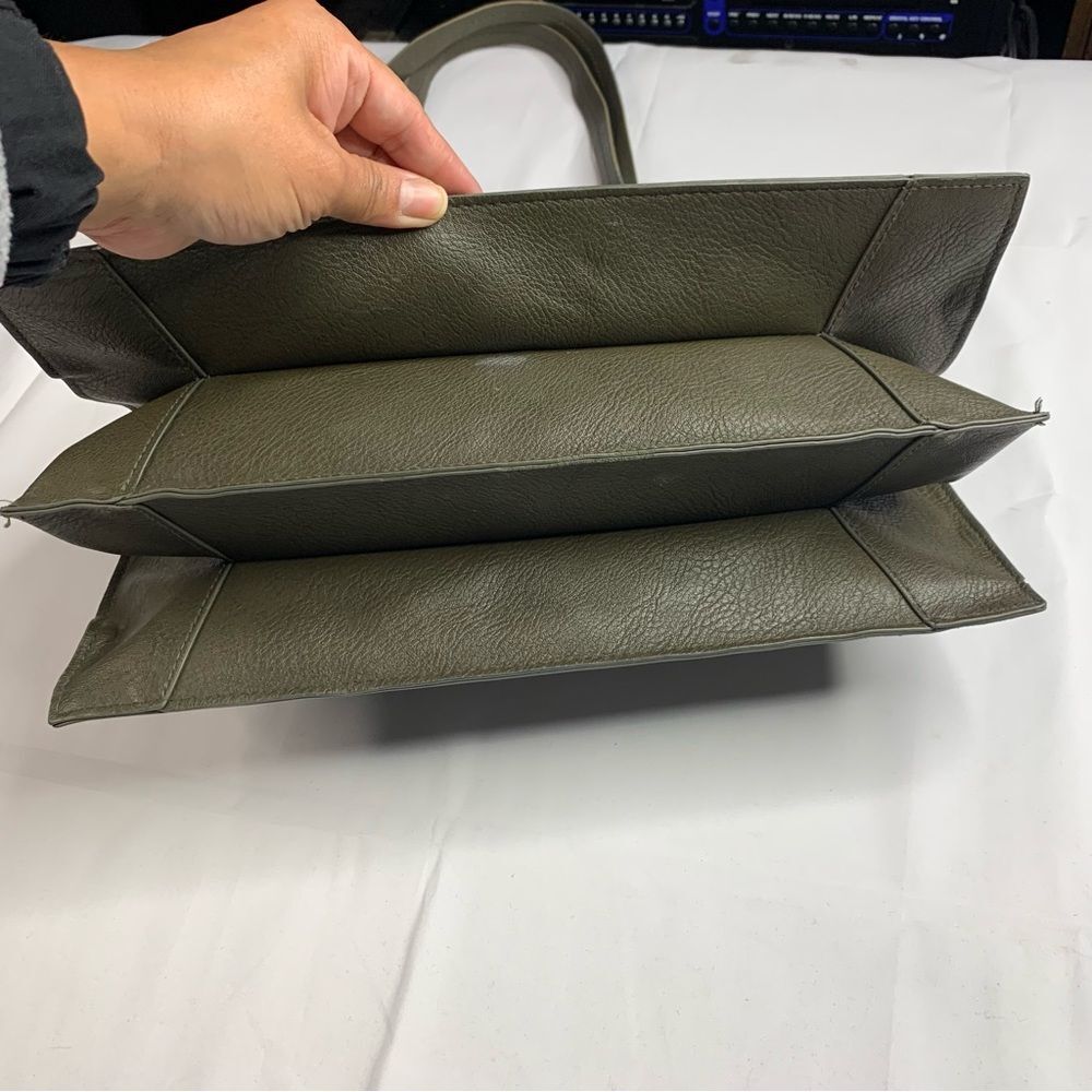 Universal Thread Non-Leather Material Olive Green… - image 6